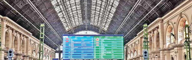 Будимпештанска железничка станица у припремама за возове из Београда