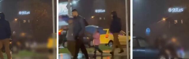 Leži nased ulice: Oboren pešak u Novom Sadu (VIDEO)