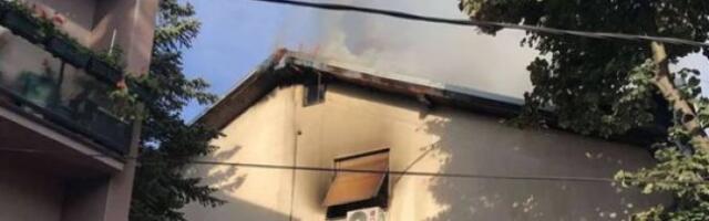 NEMA KRAJA PROBLEMIMA, UKRAJINKE UNIŠTILE STAN IZDAVAČIMA!? Na podu urezan jeziv simbol, Rusi okupiraju Beograd, a Ukrajinci Kraljevo!? (Foto)