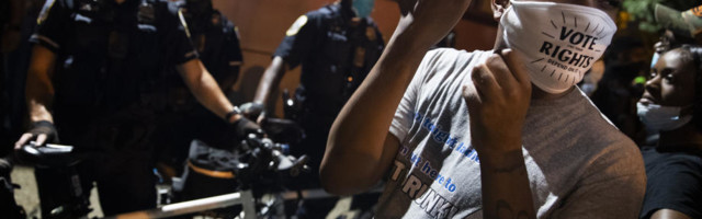 U Vašingtonu novo policijsko ubistvo mladog Afroamerikanca