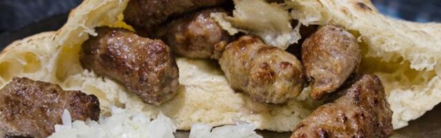 VIRALNI snimak Kamerunca o sarajevskim ĆEVAPIMA nasmejao ljude