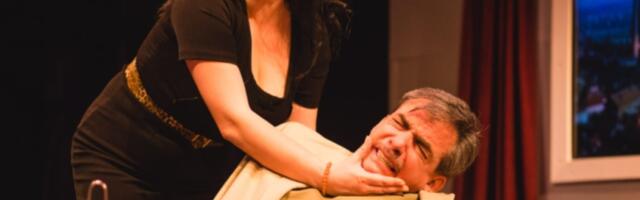 Predstava  Uspomene na Crvenu zastavu  u Teatru