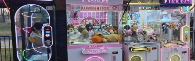 Zbor građana traži da suvenirnica ostane, a da se aparati na žetone uklone iz Pirota