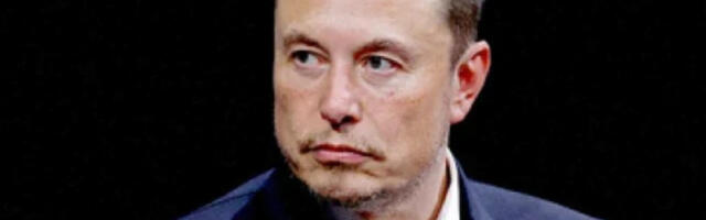 Маск: Подржавам нормалне људе, не крајњу десницу