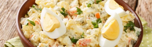 Mnogo bolja od ruske: ova savršena salata od jaja je najbolji način da iskoristite sve što vam ostane od Uskrsa