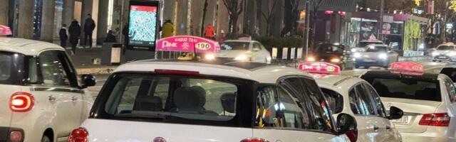 Taksi prevara: Ne voze Beograđane, nego "deru" turiste (FOTO)