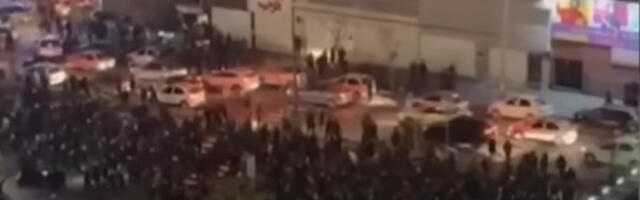 Iran se sprema za pogubljenje demonstranta, optužen za “rat protiv boga”