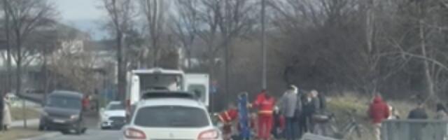 Automobil oborio dete blizu TUŠ "Toza Dragović"