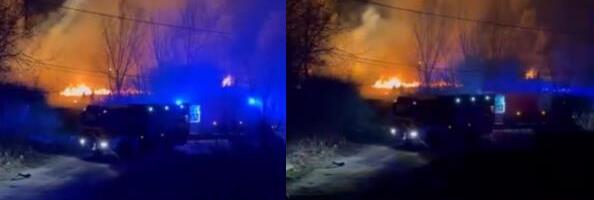 ODJEKUJU DETONACIJE NA NOVOM BEOGRADU! Čuveni splav zahvatila BUKTINJA, velika drama na Savskom nasipu: Vatrogascima gašenje otežava vetar! (VIDEO)