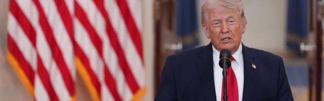 Tramp se obratio svetu oko Irana: "U naredne dve, tri nedelje udarićemo jako, a Ormuski moreuz..."