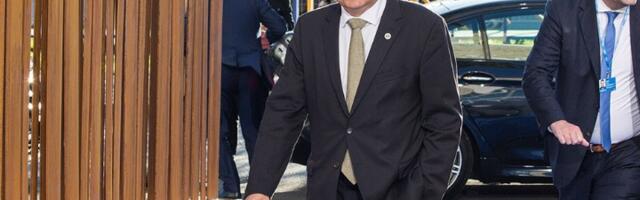 Šmit podneo ostavku pod AMERIČKIM PRITISKOM