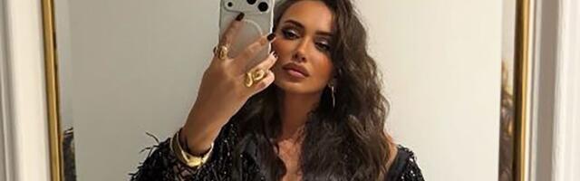 Grmi u topu i šljokičastim pantalonama! Emina pokazala ravan stomak, vreme je stalo za nju - svi su u šoku