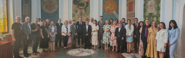 PRIJEM ZA DELEGACIJE GRADOVA POBRATIMA: Velika svečanost u Kruševcu povodom Vidovdana