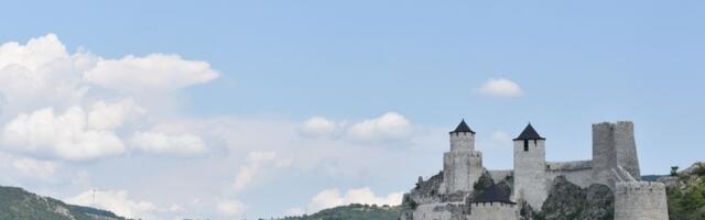 Usvojena uredba o turističkim vaučerima za odmor u Srbiji: Objavljeno ko će imati prava na njih