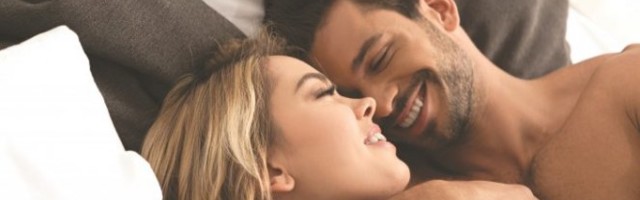 OVO MUŠKARCI NAJVIŠE ŽELE U KREVETU! Evo kako je potrebno da se PONAŠATE - ne zaboravite na KOMPLIMENT!