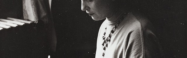 Novi roman Simon de Bovoar