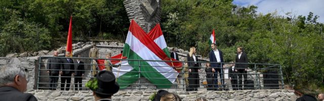 Дух Тријанона прогони Мађарску