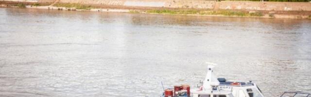 NESTAO RIBOLOVAC NA DUNAVU! Prijatelj zatekao prazan čamac, potraga traje već sedam dana!