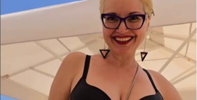 (FOTO) MAJA NIKOLIĆ (50) SE SKINULA U KUPAĆI: Evo kako izgleda u šestoj deceniji - Imala je jednu estetsku korekciju