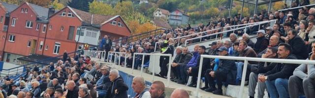 Lepša strana fudbala u Srbiji: Grad gde se fudbal ne gleda na TV-u, već sa tribina stadiona (VIDEO)