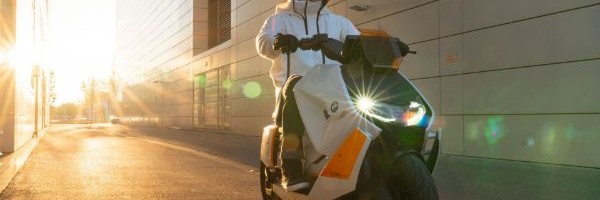 BMW predstavio svoju verziju električnog skutera