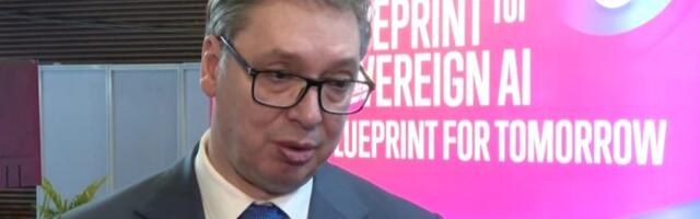 Predsednik Vučić se obraća iz Indije: “Ovde moramo odmah da uđemo u voz i takmičimo se sa svima” (VIDEO)