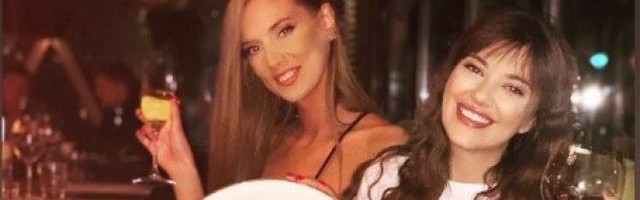 OVO SU DETALJI PROVODA - Nakon razvoda od Ša, Kija i Ivana proslavile u jednom beogradskom restoranu! Celo veče joj PRILAZILI MUŠKARCI