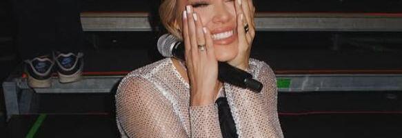 MARIJA MIKIĆ SMUVALA POZNATOG ADVOKATA?! Pevačica u romansi sa muškarcem kog godinama poznaje: EVO DETALJA