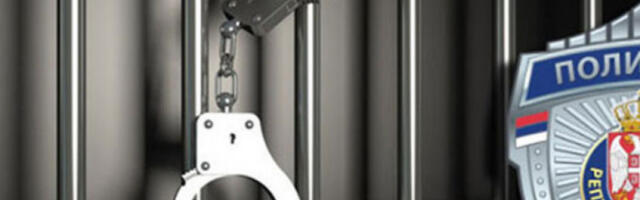 ​Ухапшени: директор школе и још четири особе  осумњичени за злоупотребе