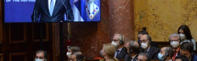 Vucic: Serbia enters 2022 with healthy finances, ready for challenges