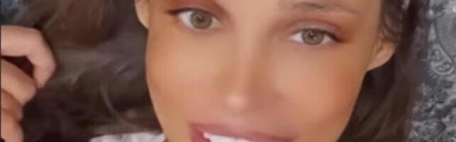 ŠAVIJI SE OPORAVLJA LICE: Starleta ne skida OSMEH, počastila fanove novim GOLIŠAVIM FOTOGRAFIJAMA!