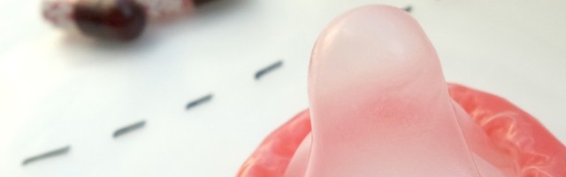 Četvrtina građana Srbije nikada nije koristila kontracepciju tokom seksa