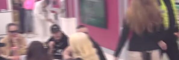 NOVI SNIMAK ZVERSKOG NAPADA U ELITI: Ovako je Rada UNAKAZILA Ivanovu GLAVU - hitna reakcija iz spoljnog sveta! (VIDEO)