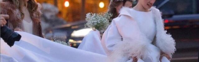 Šokirao sve goste: Poznati glumac došao kao pogrebnik na venčanje svoje ćerke (FOTO)