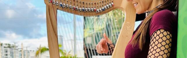 Kako je harfa sa Zvezdare stigla do Maldiva i Balija: Željkina priča o muzici, putovanjima i inspiraciji