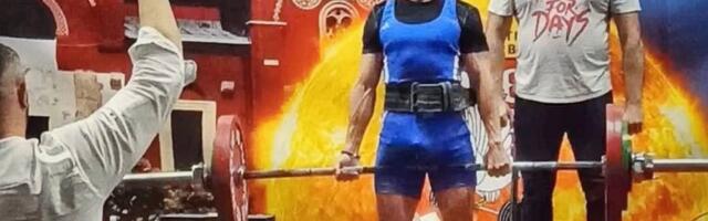 ZA KRAJ, ŠAMPIONSKI PEHAR I NOVI NACIONALNI REKORD: Vladimir Jović - personifikacija srpskog powerliftinga! (FOTO)
