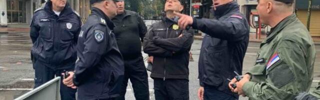 MINISTAR VULIN NA ULICAMA BEOGRADA! Uz pripadnike MUP kontroliše situaciju na terenu! (Foto)