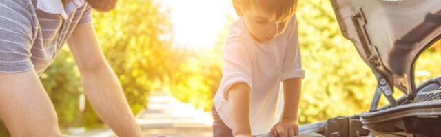 Kako da otvorite haubu koja neće da se otvori