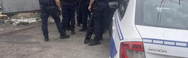 DETALJI KRVAVOG OBRAČUNA U ZEMUNU: Sukobili se ulični prodavci, a onda je jedan od njih potegao nož