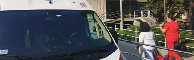 Udes u Ulici vojvode Stepe, povređene tri muške osobe