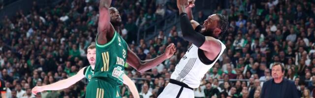 OPET TA, TREĆA ČETVRTINA: Panatinaikos naneo ubedljiv poraz Partizanu!