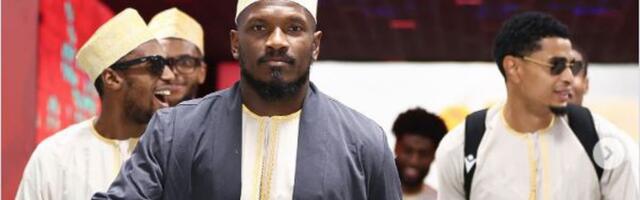 Komori stigli na Afrički kup nacija i u centru su u pažnje: Ljubimac navijača Zvezde u prvom planu /FOTO/