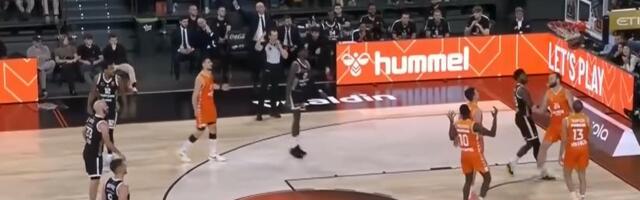 "PARTIZAN JE ODLIČAN, IGRAO JE DOBRO, PAMETNO..." Iznenađujuće reči trenera Valensije: Ovo je bila jedna od najtežih utakmica!