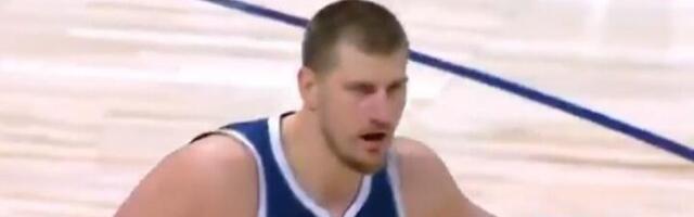Jokićev potez ostavio sve u čudu, rivali ne znaju gde su (VIDEO)