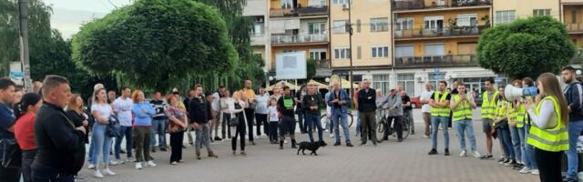 „Nema više straha među slobodoumnim ljudima“ – poruka sa protesta u Vlasotincu
