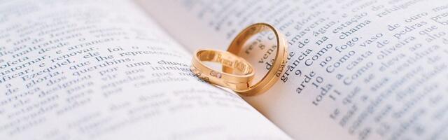 Vatikan reagovao zbog porasta poliamorije: "Brak je stabilno, ekskluzivno partnerstvo muškarca i žene"