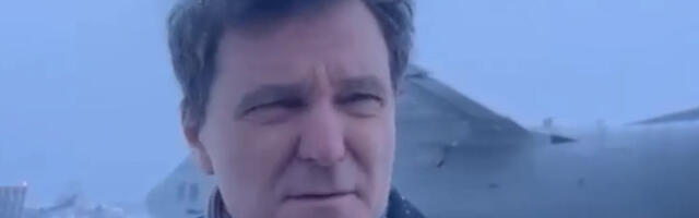 Rumunski predsednik zavejan u Parizu, ne može da se vrati: Pojavio se neverovatan snimak sa aerodroma