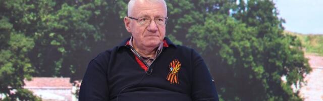 "Da se sve to naloži u Obrenovcu!" Šešelj predlaže: Okaditi blokadere zaplenjenom marihuanom (VIDEO)