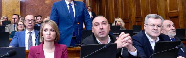 „Vučić će nakon desetkovanja JTOK da se usklađuje sa EU“: Vlast izgleda nije shvatila poruku iz Brisela o Mrdićevim zakonima