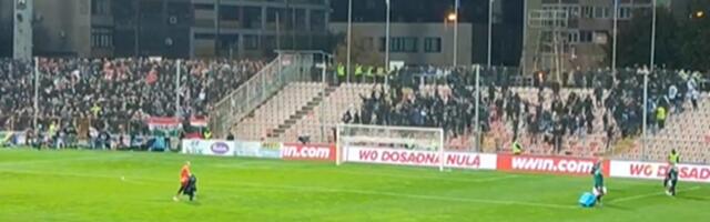 "Zar se ovde igra?!" Azuri nisu zadovoljni uslovima na "Bilinom polju", otkazali trening i ostali u Italiji duže od planiranog